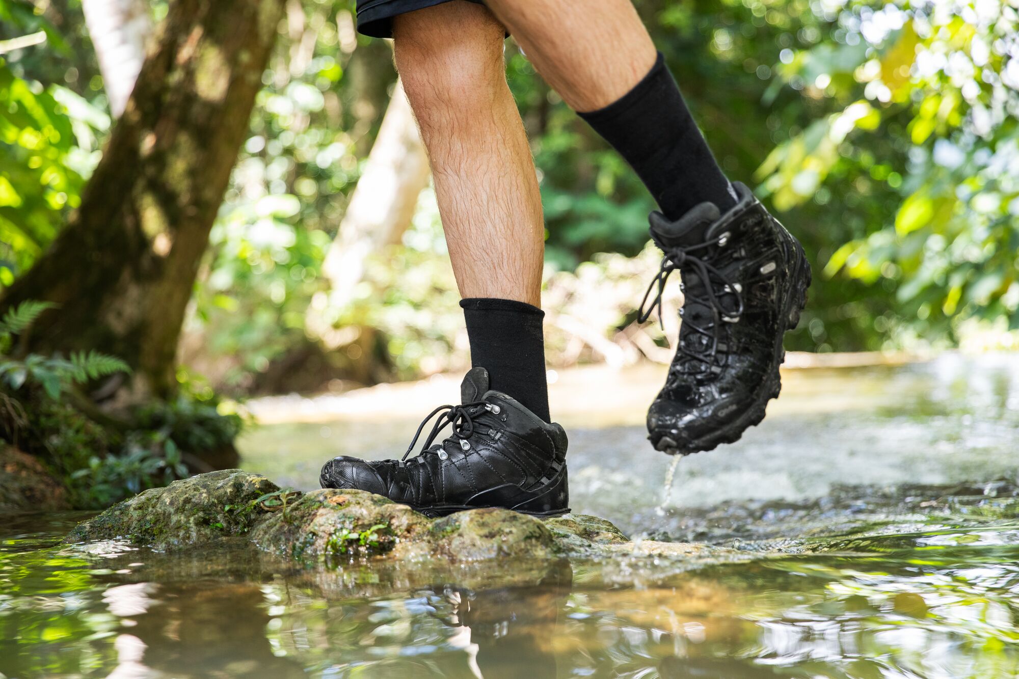 Wet store hiking boots